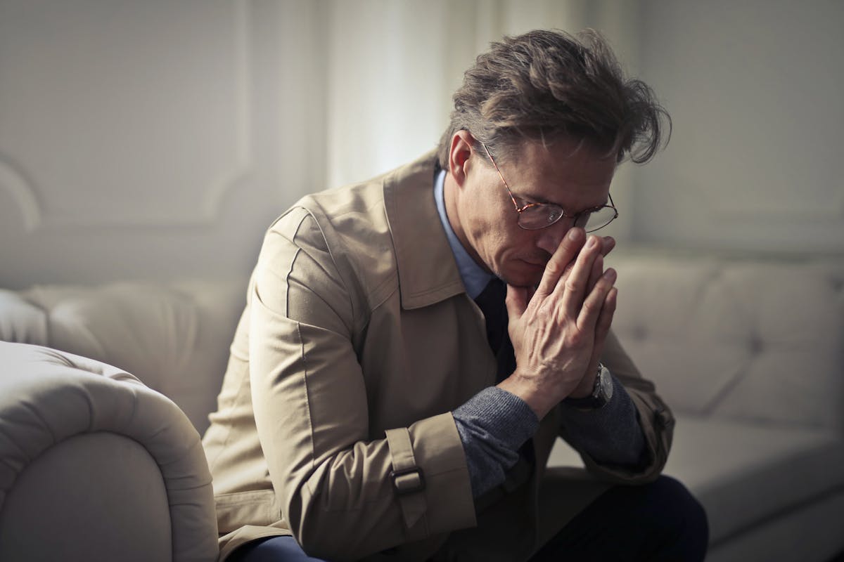 Les avis des hommes sur le silence radio : que signifie vraiment cette distance ?