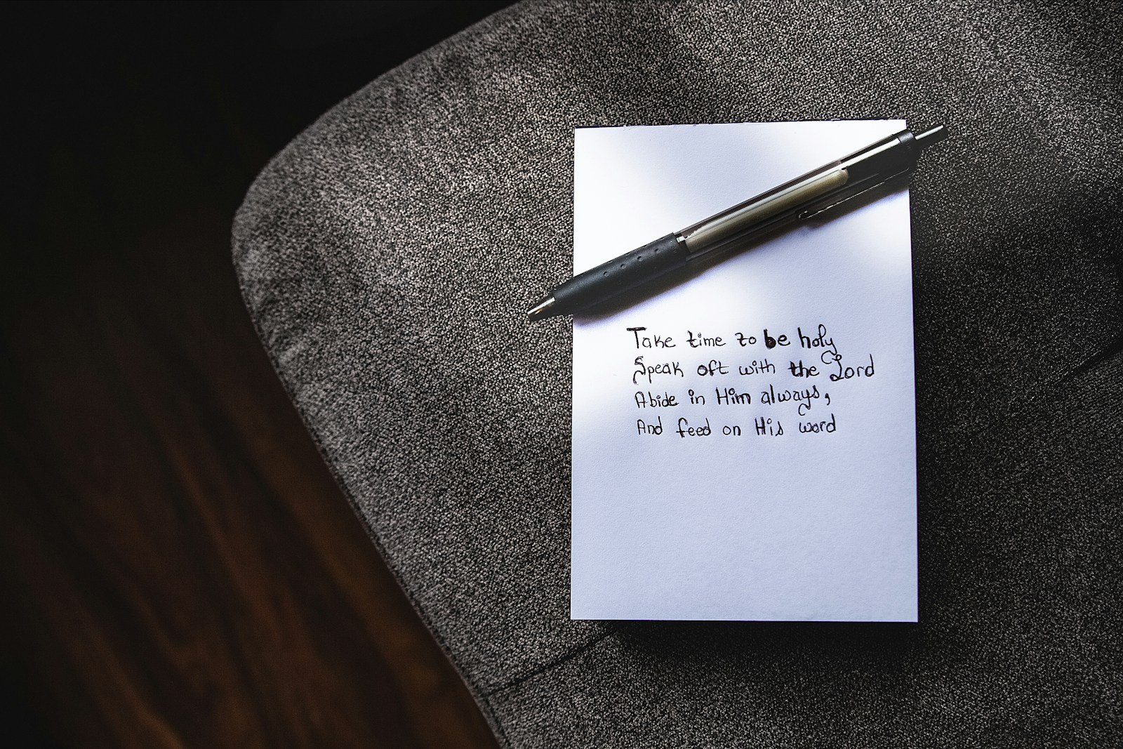 Texte d&rsquo;amitié sincère qui fait pleurer : l&rsquo;art de toucher l&rsquo;âme